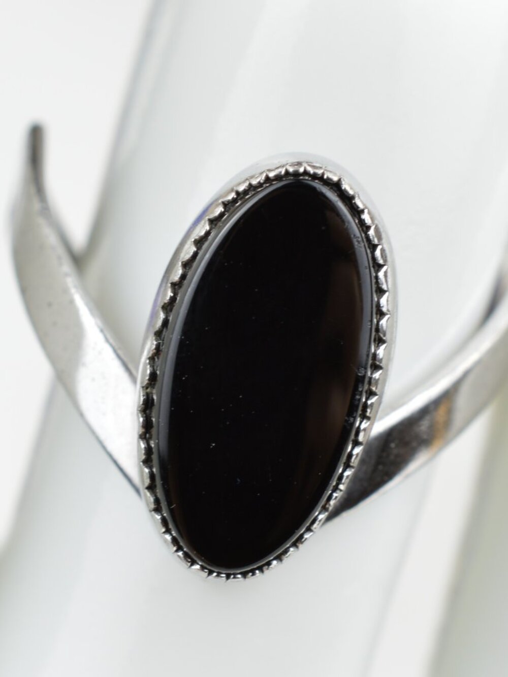 VTG Beaucraft Sterling Silver Black Onyx Chevron Bypass V Ring Size 6